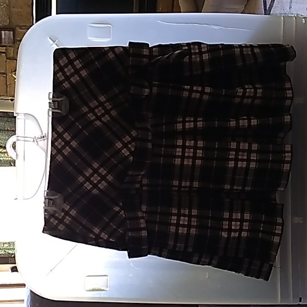 Girls 12 Black, Pink & White K.C. Parker Plaid Skirt with Belt